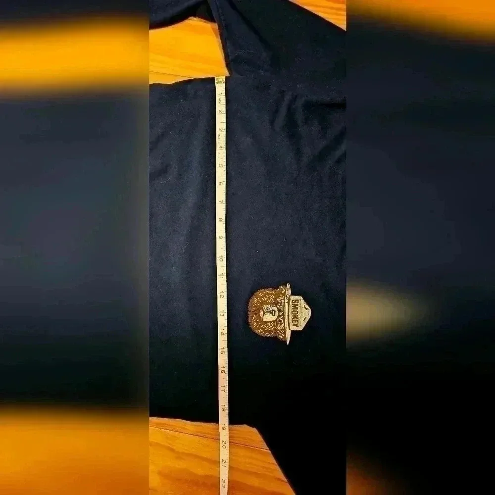 RARE SMOKEY THE BEAR Licensed Long Sleeve T Shirt Size Med. Navy - Picture 5 of 7